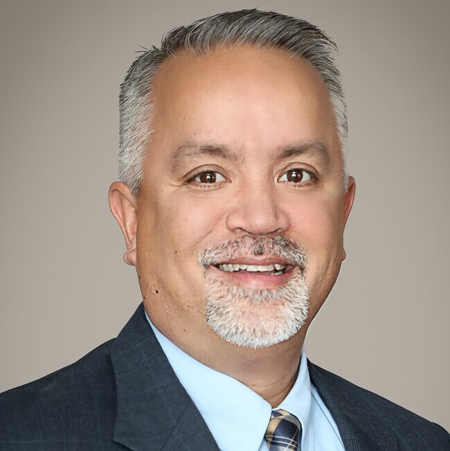 Steven Cruz
