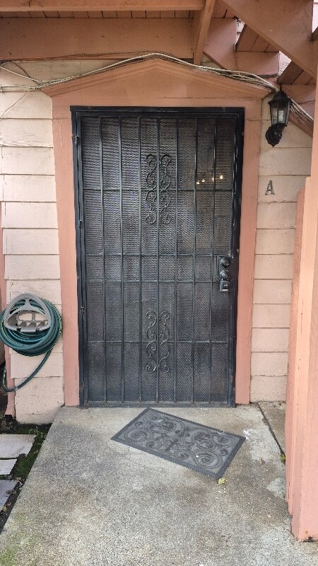 3985 Wasatch Ave unit A, Los Angeles, CA 90066 - photo 1