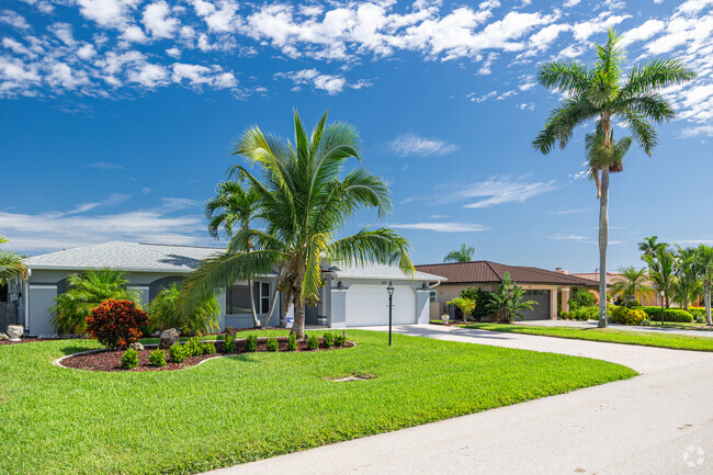 Homes in Caloosahatchee are built in a variety of styles, following a typical suburban layout.