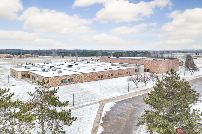 Amery High School's total student minority enrollment is 8%.