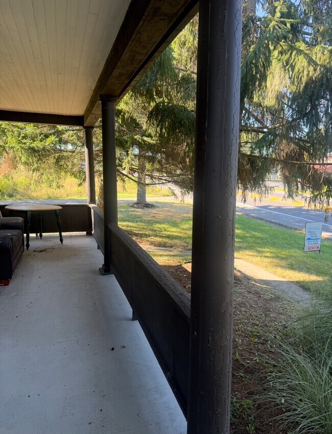 1048 Danby Rd, Ithaca, NY 14850