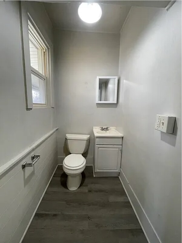 331 W Morrell St unit A, Jackson, MI 49203 - photo 6