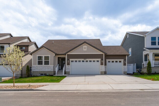 12647 S Goat Mountain Ln unit 38857272, Herriman, UT 84096 - photo 2