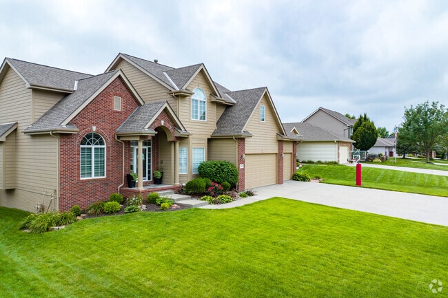 Homes in the Spring Ridge neighborhood come in all shapes and sizes.