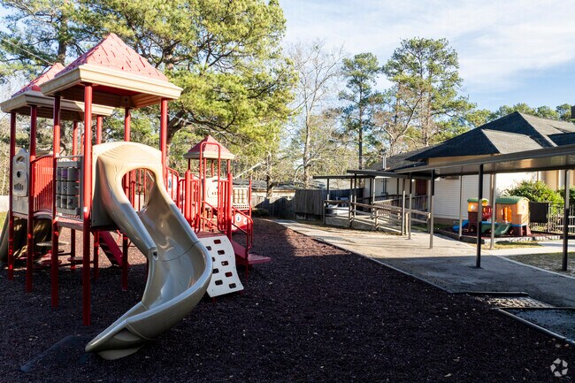 Central Carolina Christian Academy	offers children a great start to their academic life.