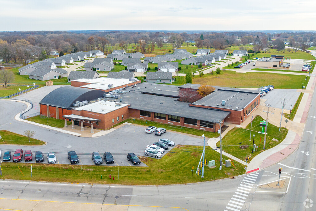 Bowlesburg Elementary School is located in the Silvis neighborhood.