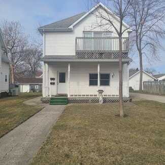 610 2nd St SW Unit 1, Willmar, MN 56201