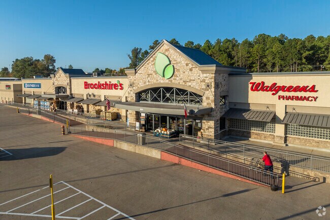 Brookshire's is the main local grocery store for Whitehouse.