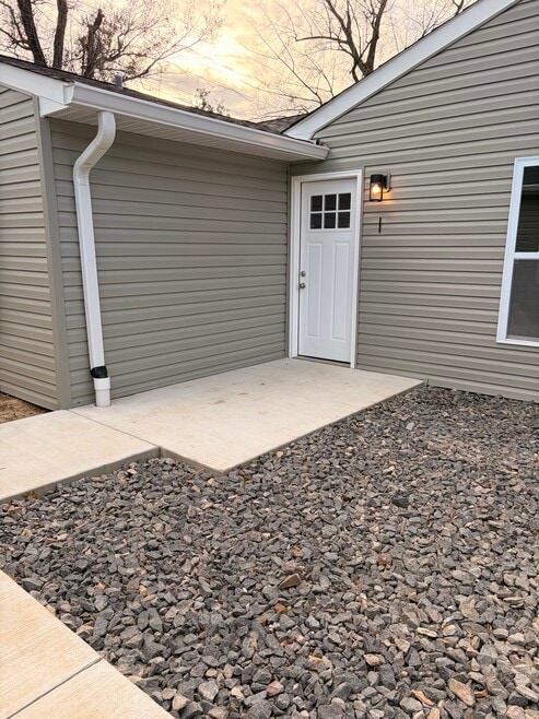 1 Holding Ln unit I, Crystal City, MO 63019 - photo 1