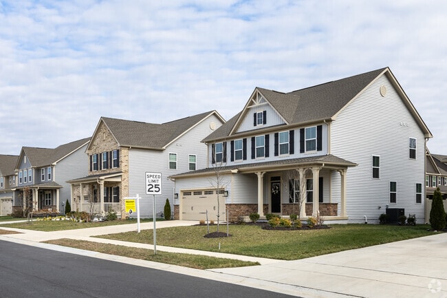 Colonial homes come in all sizes in Waldorf.