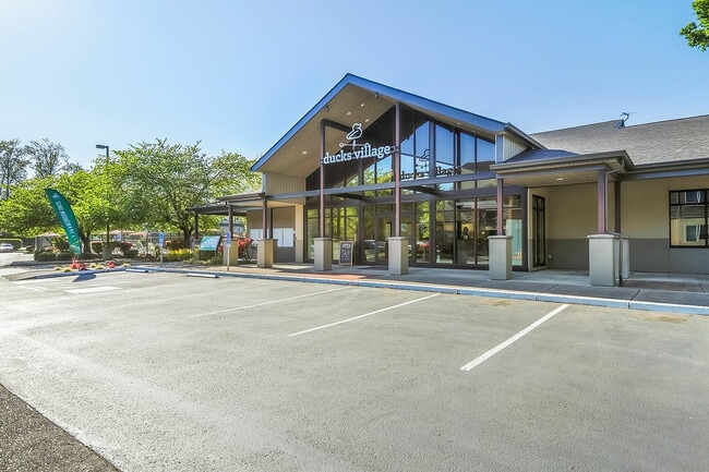 Ducks Village, Eugene, OR 97401 - photo 3