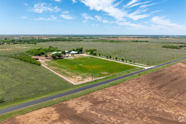 Many Snyder locals live in spacious farms.