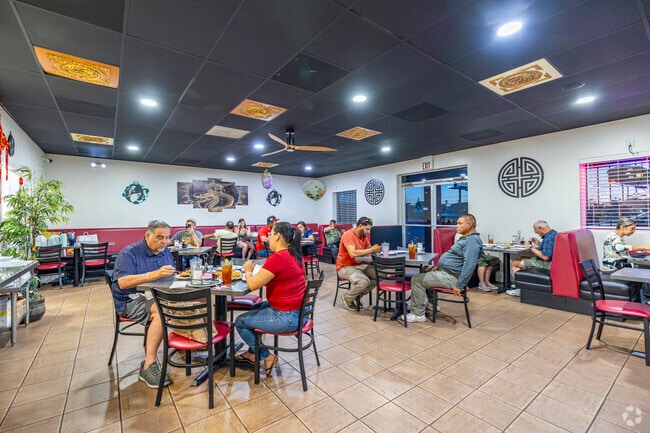 A short drive from Drexel Park, Mei Hon Chinese Restaurant serves up a diverse menu that caters to both classic and adventurous palates.