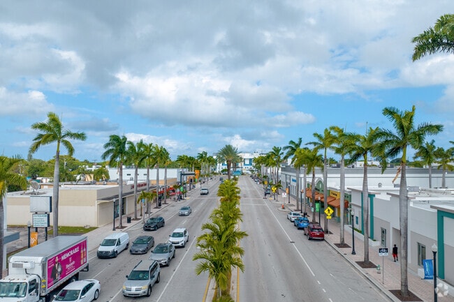 Park West is Just a few minutes away from everything Hollywood has to offer.