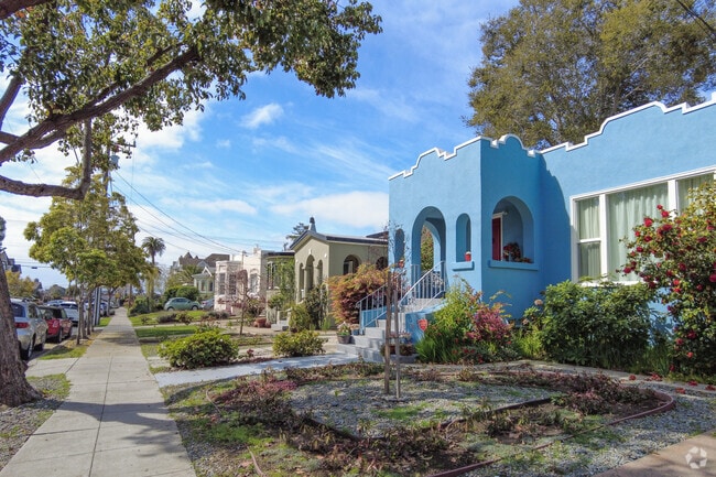 Downtown Alameda is home to some of the most beautiful bungalows in the Bay Area.