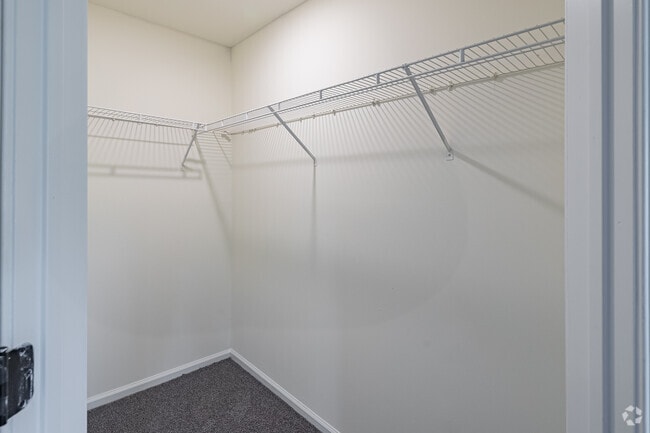 2BR, 2.5BA - 1,670SF - The Dublin - Primary Walk-in Closet