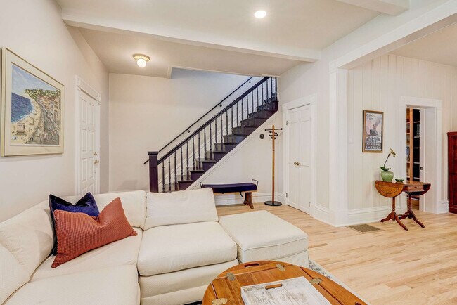 2105 S Fillmore St unit ID1356868P, Denver, CO 80210 - photo 5