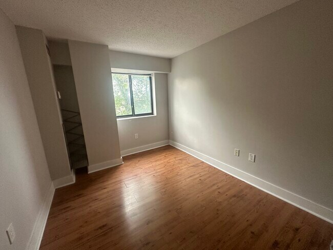 15 North Beacon unit 1, Boston, MA 02134 - photo 3