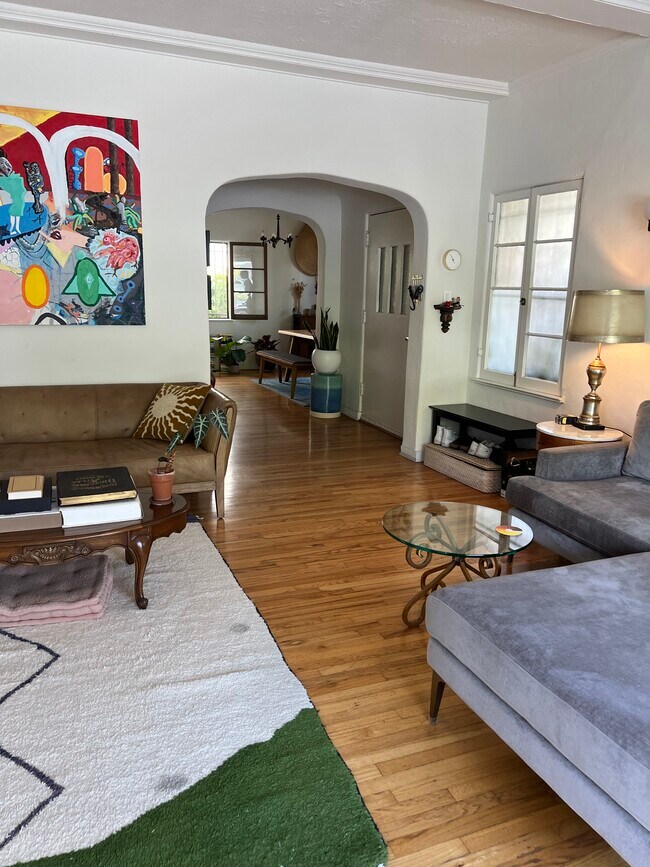 8400 Blackburn Ave unit 8400 Blackburn, Los Angeles, CA 90048 - photo 3