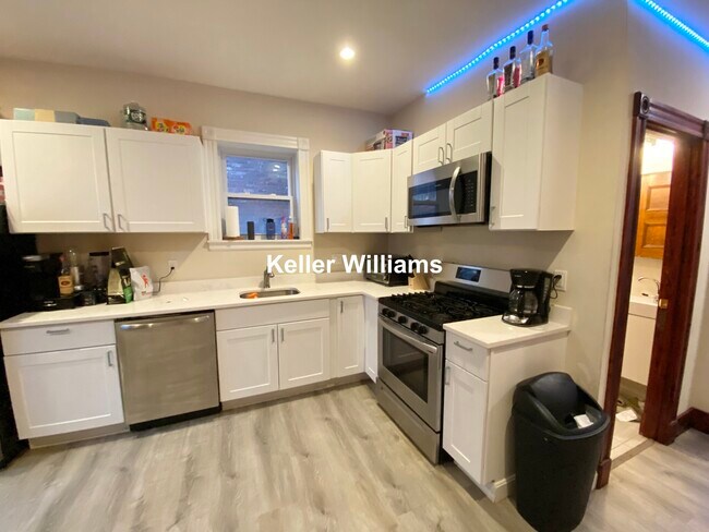 174 Saint Alphonsus St unit 3, Roxbury Crossing, MA 02120 - photo 3