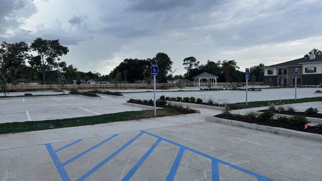Capstone at the Oaks, Lake Charles, LA 70601 - photo 6