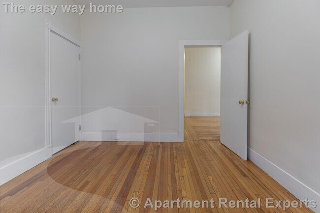 891 Massachusetts Ave unit 7, Cambridge, MA 02139 - photo 3