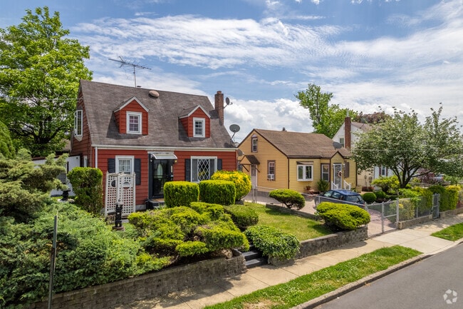 Toward the east side of Marlton, you'll find single family houses like this Cape Cod and ranch.