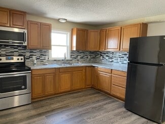 15193 S Dixie Hwy Unit 2, Monroe, MI 48161