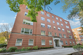 2560 N Moreland Blvd, Shaker Heights, OH 44120