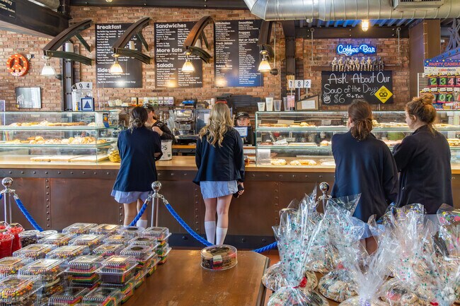 Piece-A-Cake is a very popular bakery in Oakwood, Staten Island.