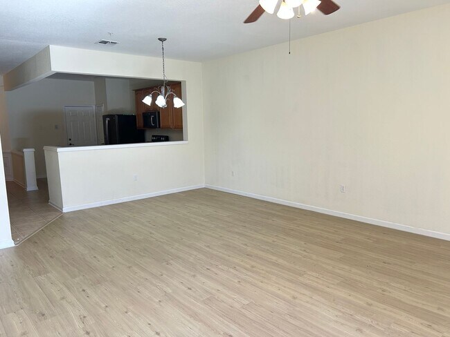 3497 Shallot Dr, Orlando, FL 32835 - photo 5