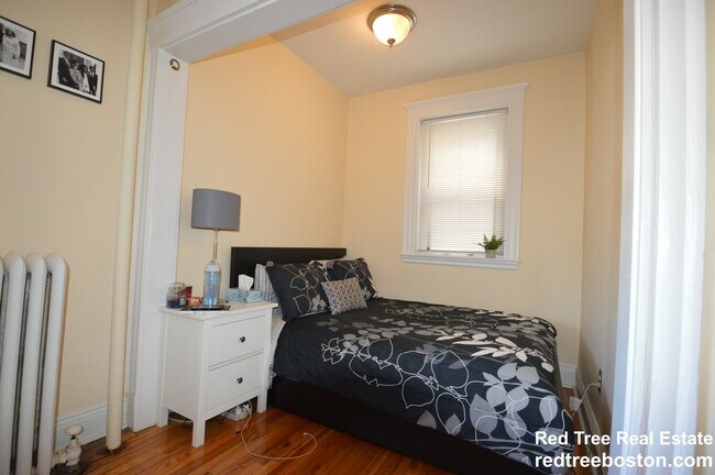 15 Park Dr unit 5, Boston, MA 02215 - photo 4