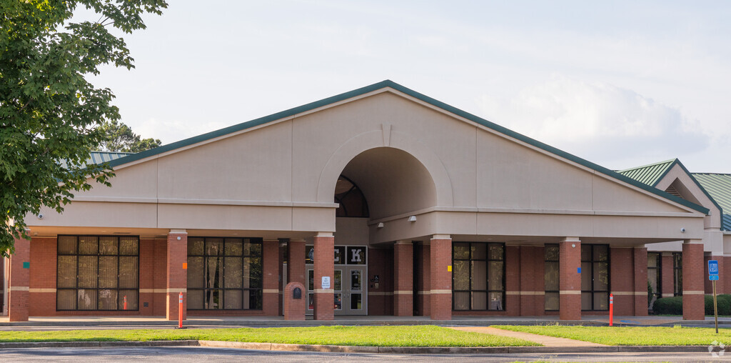 Mount Carmel Elementary School provides education to residents in the neighborhood- Henry County