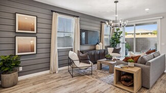 5835 E Covey Ln, Phoenix, AZ 85054