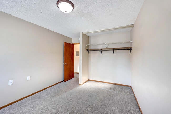 Parkside Apartments, New Prague, MN 56071 - photo 7
