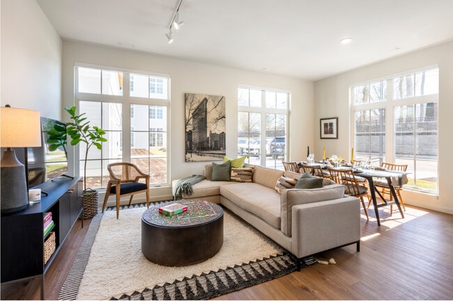 The Anchorage, Fairfield, CT 06824 - photo 4