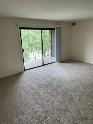 7449 Sycamore Ct Unit 3NE, Orland Park, IL 60462