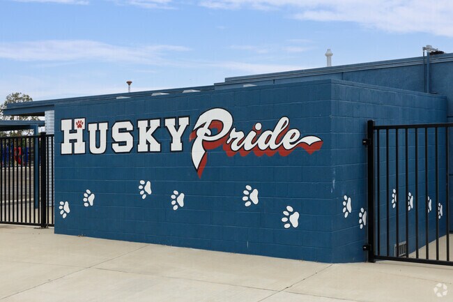 Francis Hopkinson Elementary is the home of the Huskies in Rossmoor, CA.