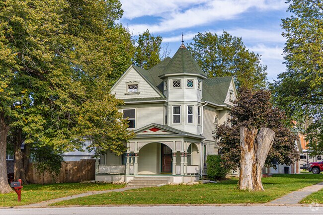 Many Auburn homes date to the early 1900s, including historic Victorians.