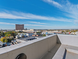 30 Beacham St, Everett, MA 02149