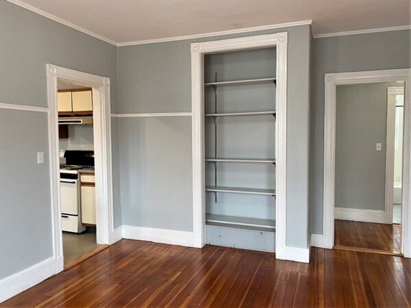 79 Mystic St unit 2, Arlington, MA 02474 - photo 7