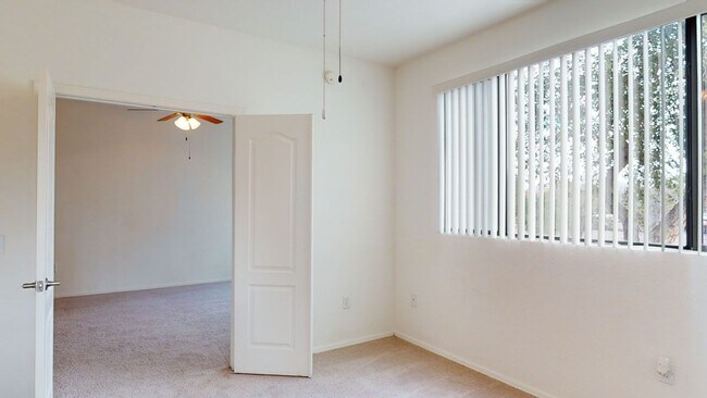 Acclaim, Phoenix, AZ 85021 - photo 6