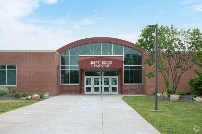 Kids are excited for school at Liberty Ridge Elementary School.