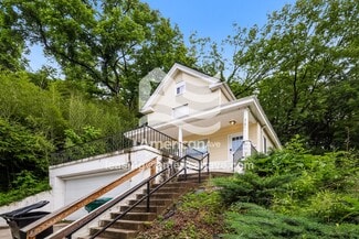 318 Purcell Ave, Cincinnati, OH 45205