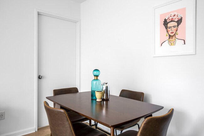 400 Chambers St unit FL8-ID2128, New York, NY 10282 - photo 4