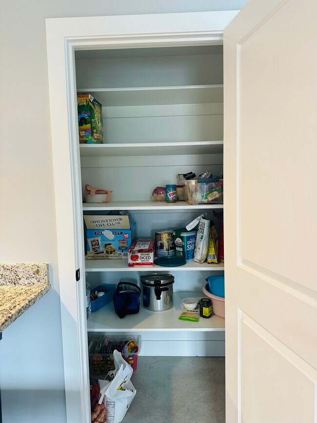 583 N 400 E unit B, Pleasant Grove, UT 84062 - photo 5