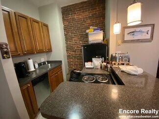 24 Isabella St Unit 23-8, Boston, MA 02116