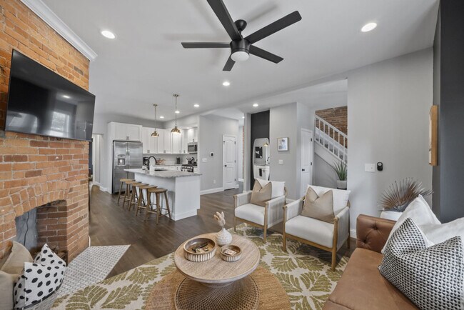 530 Hanford St unit ID1262899P, Columbus, OH 43206 - photo 2