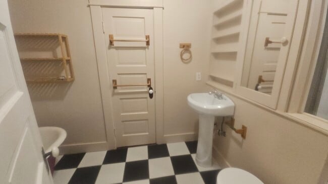 314 W Ave 43, Los Angeles, CA 90065 - photo 7