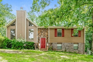 5823 Willow Crest Dr, Pinson, AL 35126